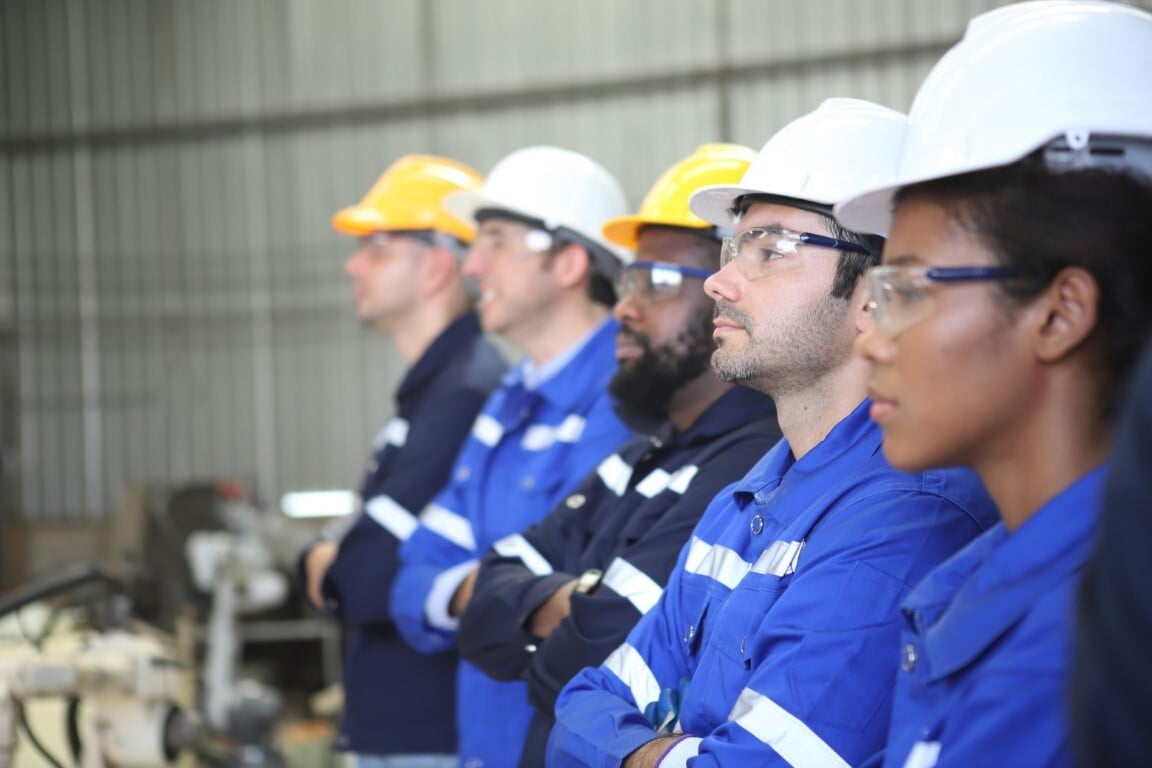 engineering-team-on-site